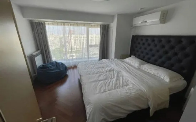 Hongqiao Aegean LOFT Apartment