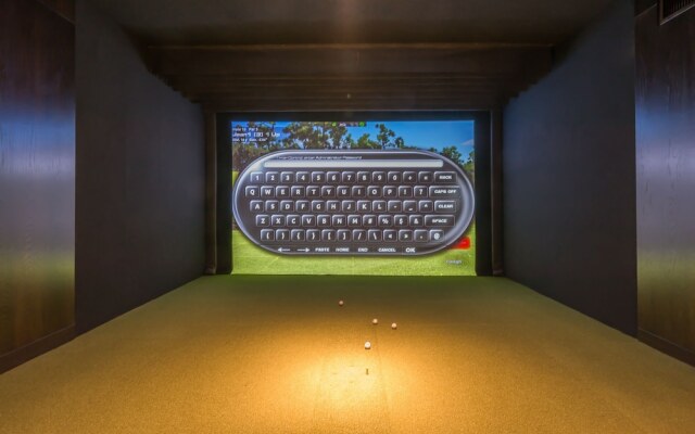 Skyline Luxury Home Suites at Newport