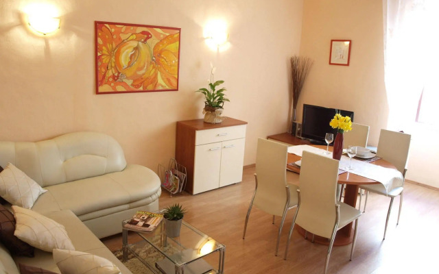 Divine Apartments