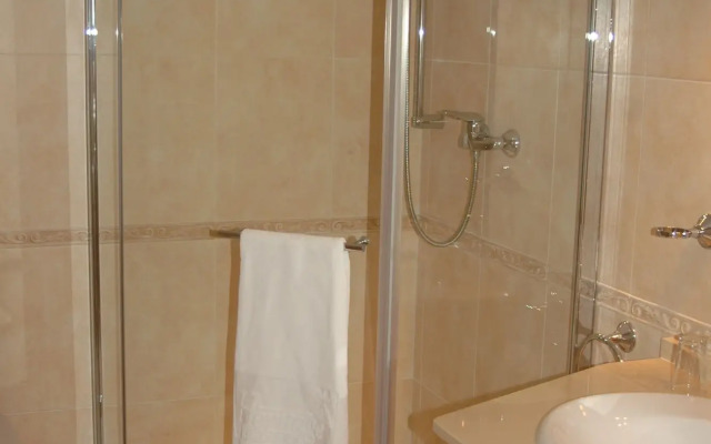 Marbella Beach Resort at Club Playa Real