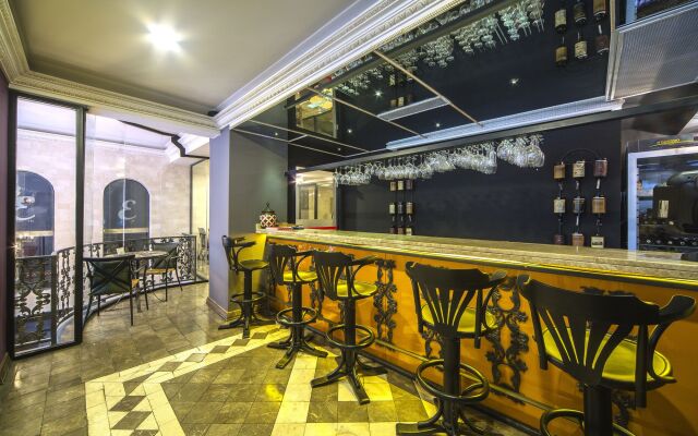 Art Deco Suites Istanbul