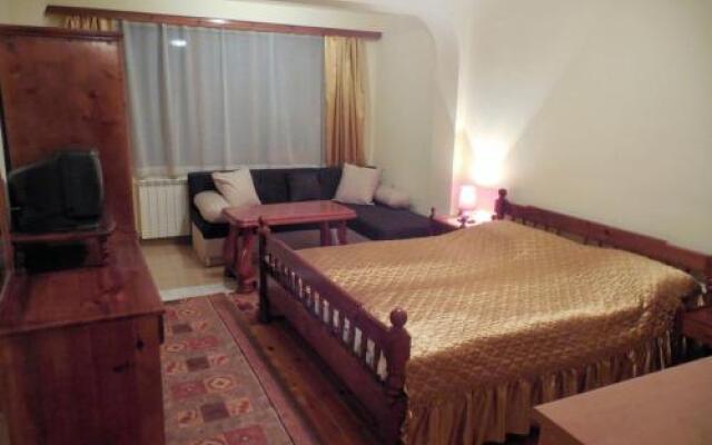 Boyadjiyski Guest House