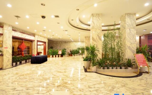 Jiangcheng Zhixing Hotel Hankou Railway Station