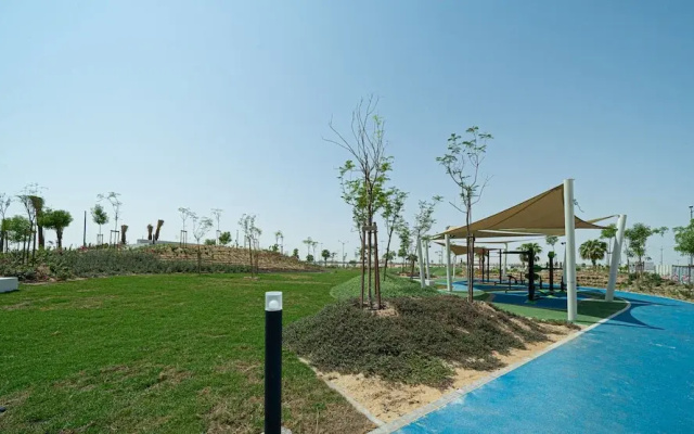 Viridis Living Chic and Spacious 1BR