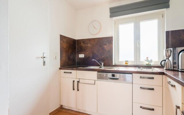 Snug Bungalow in Insel Poel Germany near Beach