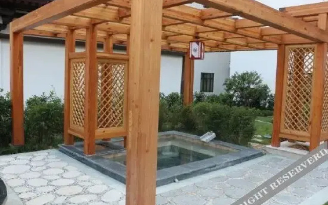 Tiantaishan Hotspring Resort Villa