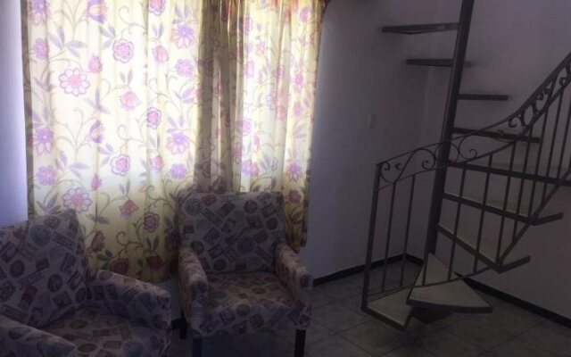 Hotel Y Suites Bausan