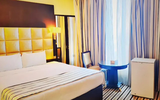 Bloom Hotel