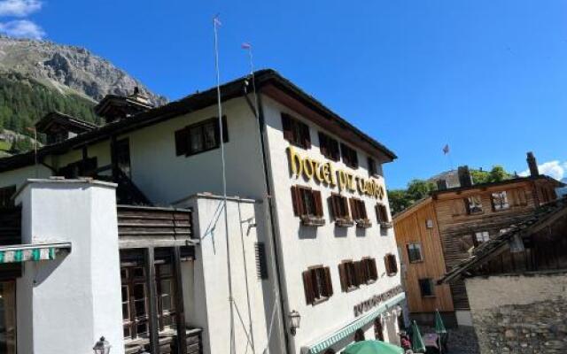 Hotel Piz Tambo
