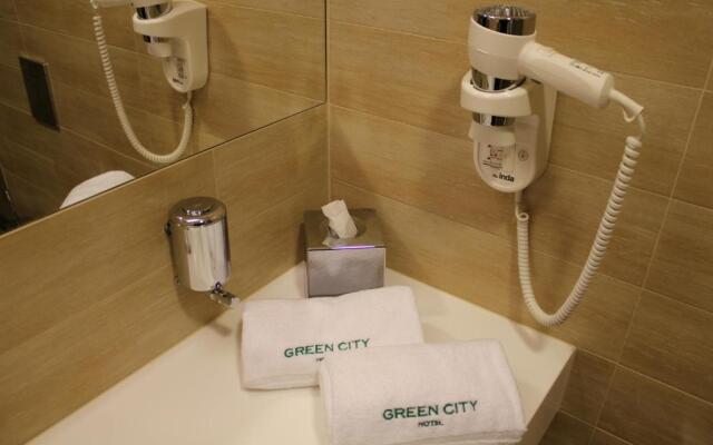 Green City Hotel