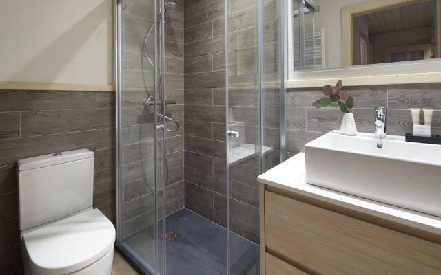 Val de Ruda Luxe 50 by FeelFree Rentals