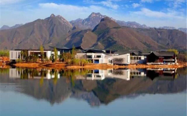 Beijing Yanqi Lake Boutique Hotel