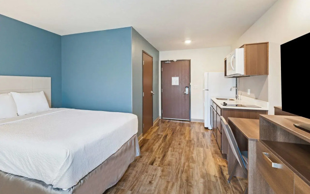 WoodSpring Suites Davenport Quad Cities