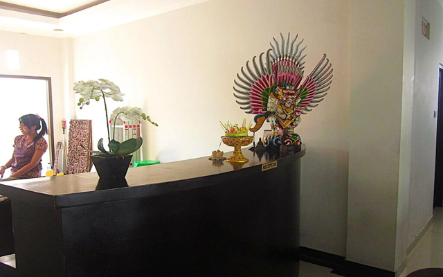 Hotel Warta Dua