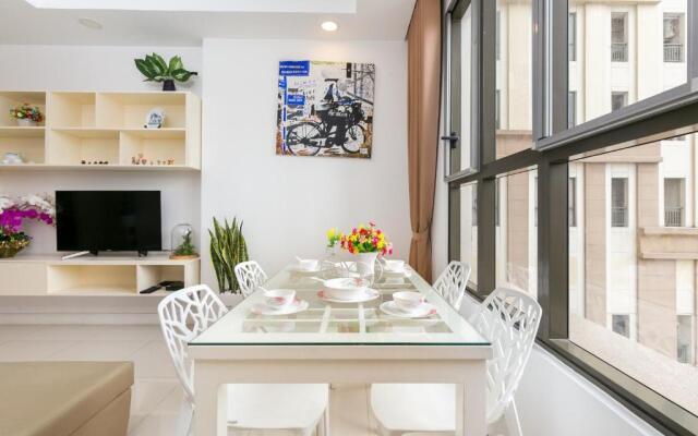 New & Luxury Apartment with Pool-3014