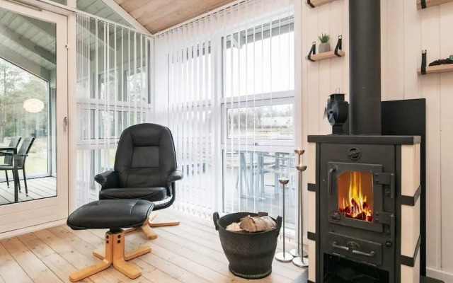 5 Person Holiday Home in Jerup-by Traum