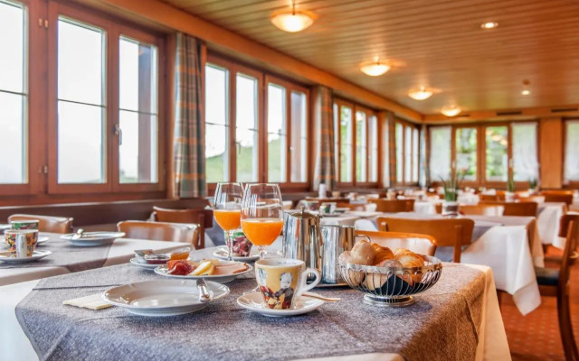 Gade Lodge