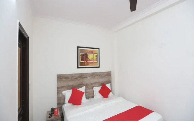 Oyo 22125 Bleu Ville