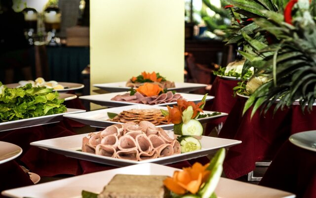 Romana Resort & Spa