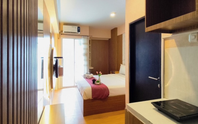 2 Pax Wooden Accents Studio At Suncity Residence – Guest Rooms – Sidoarjo