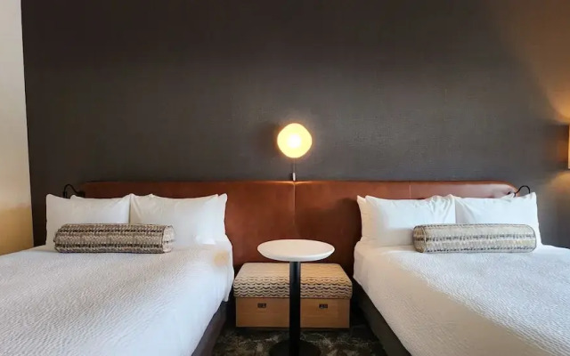 Rayland Hotel