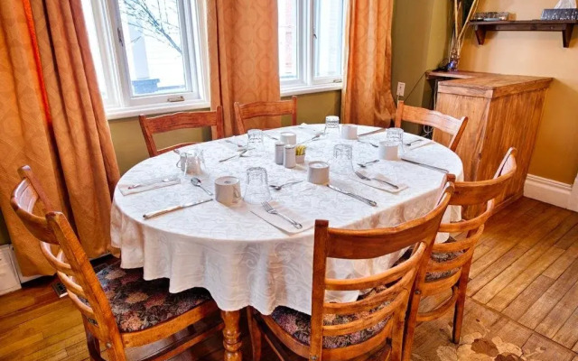 Auberge Le St-André Inn