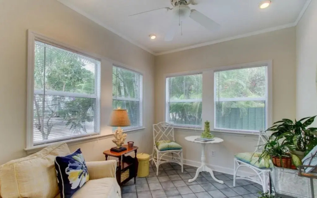 Nini's Cottage