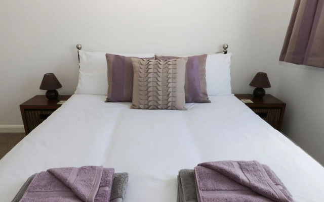 Alberts Lodge