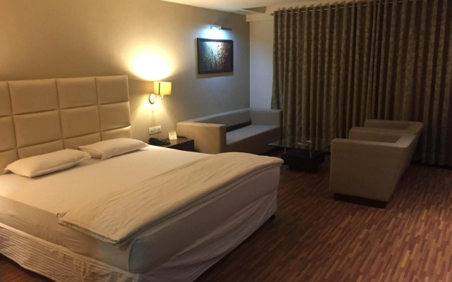 Hotel Platinum Inn – Guest Rooms – Ahmedabad