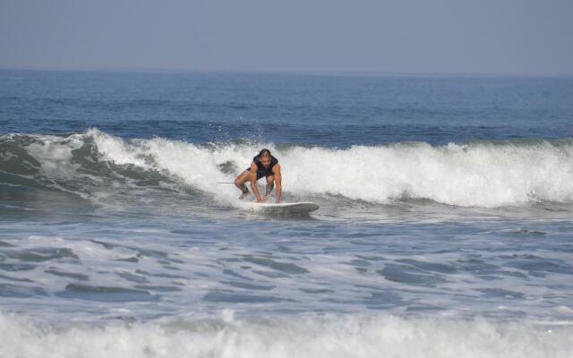 West Break Bali Medewi
