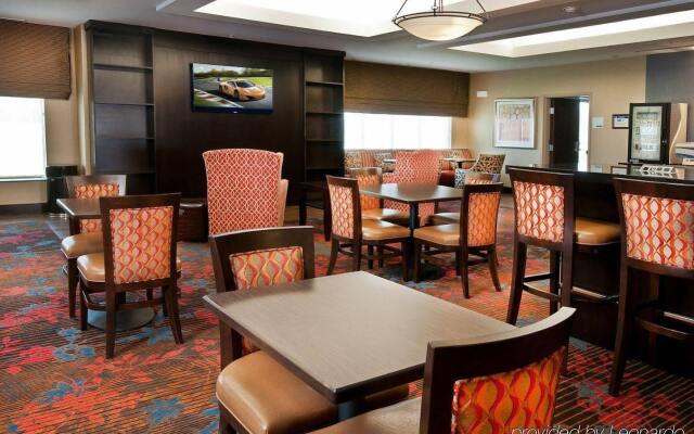 Holiday Inn Express Hotel & Suites Pearsall, an IHG Hotel