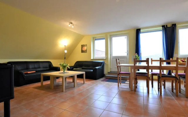 5-bedroom Holiday Home in Zierow With Garden