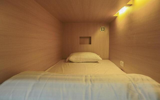 Petit Espace Boutique Hostel