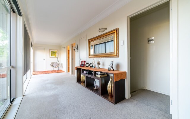Birkenhead Super Cozy & Comfort Homestay