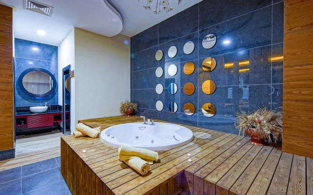 Diamond Premium Hotel & Spa
