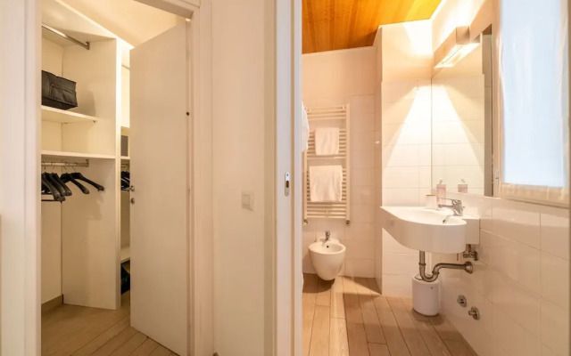 Viale Lecco 105 by Wonderful Italy