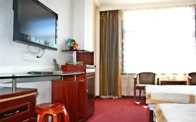 Tuke China Light Hotel