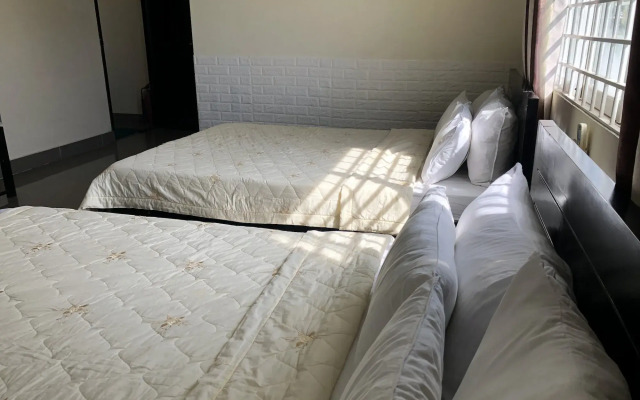 Le Tram Guesthouse