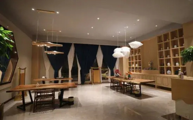 Maji Ami ChenXi Hotel