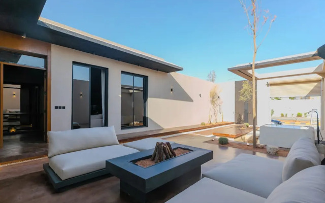 Portal Chalets With Private Pool-Al Arid