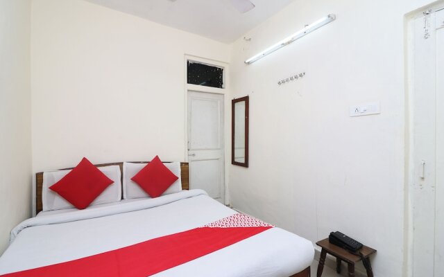 OYO 35806 Hotel Himgiri