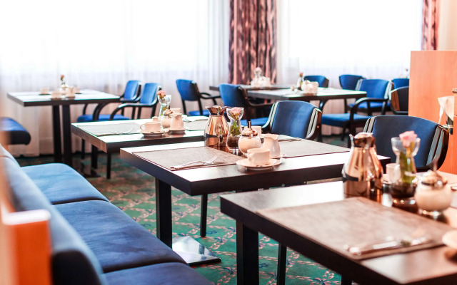 PLAZA INN Blankenburg Ditzingen, Sure Hotel Collection