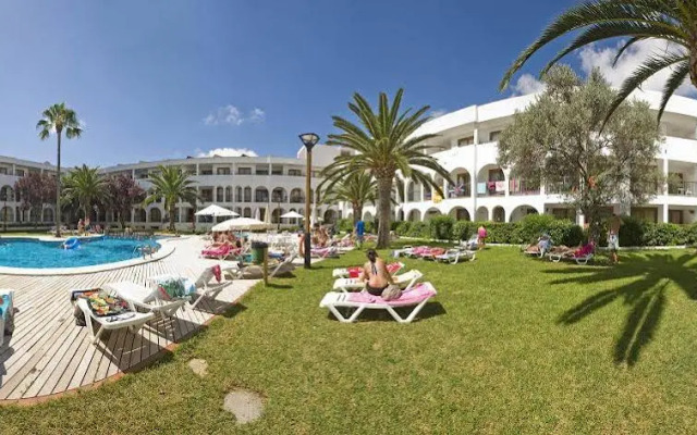 Ebano Hotel Apartments & Spa