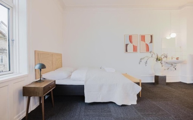 Nomad City Hotels
