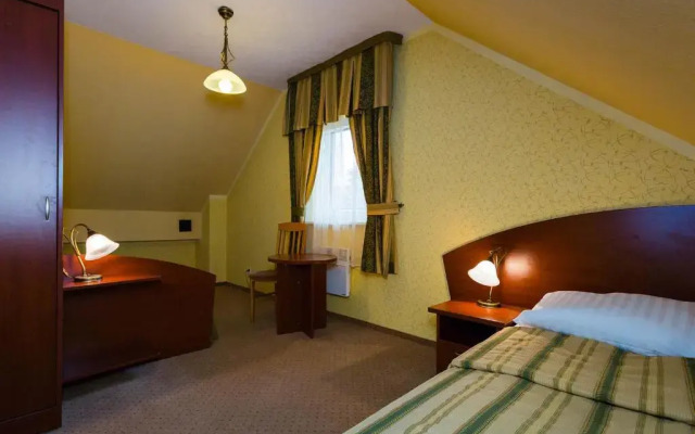 Hotel Ognisty Ptak