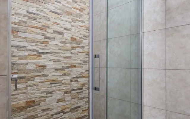 Hedera Estate, Hedera A38