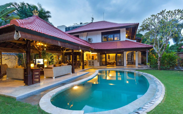 Adelle Villas Seminyak Bali - 3 Bedroom Villas
