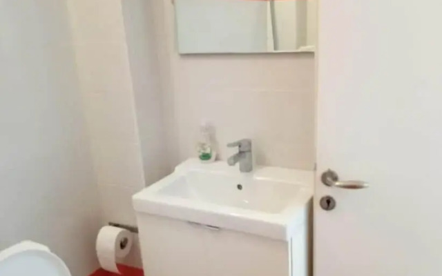 Cozy Apartment  Side View of Acropolis