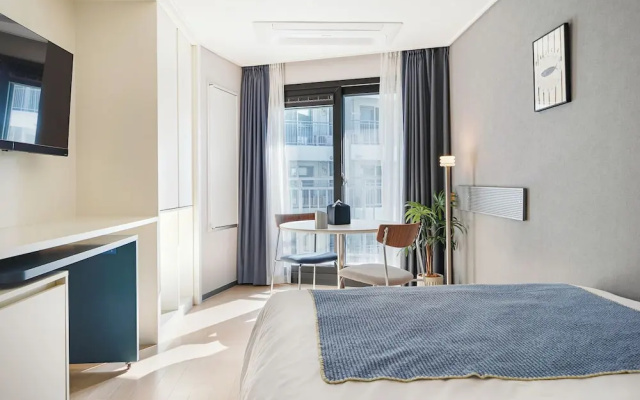 Urbanstay Sokcho Beach AB
