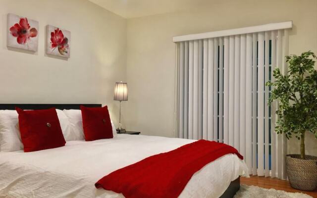 151 West Kalmia Street Executive 2BR